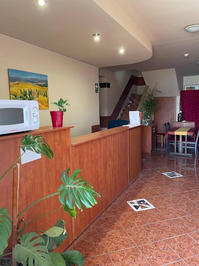 Vasmacska Panzio Hotel Komarom Bagian luar foto